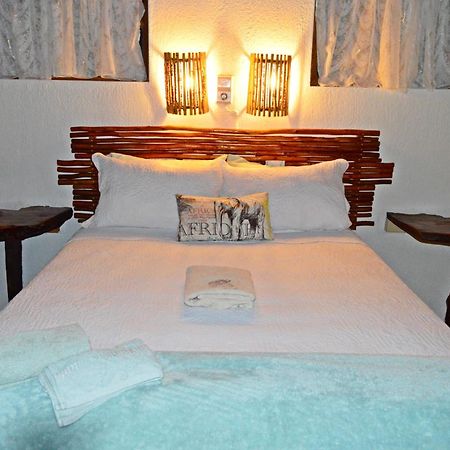Bona Ngwenya Lodge & Safaris Marloth Park Kültér fotó