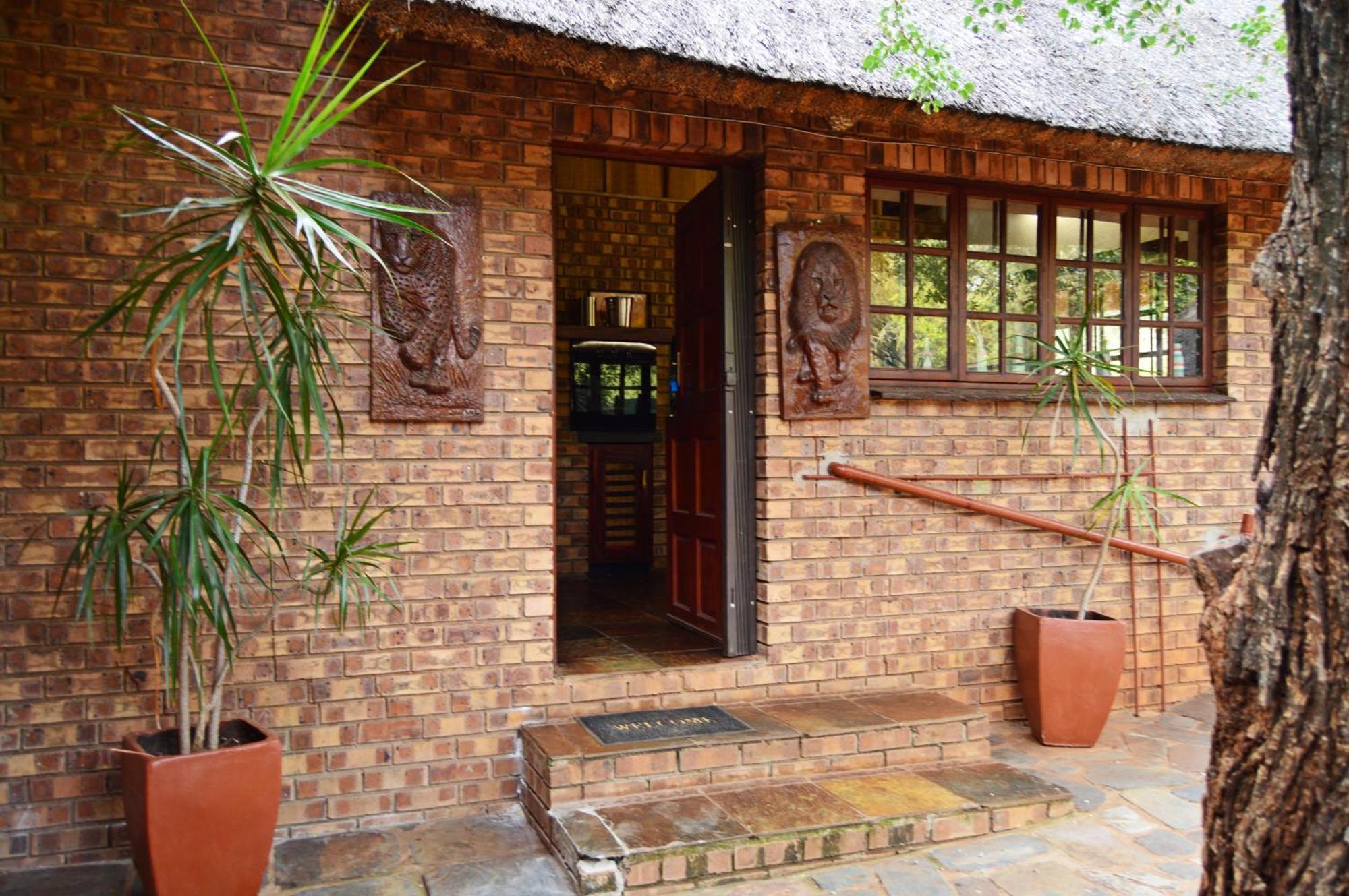 Bona Ngwenya Lodge & Safaris Marloth Park Kültér fotó